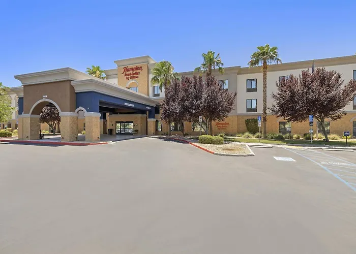 Hampton Inn & Suites Lancaster