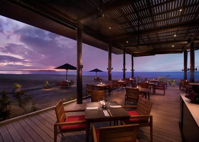 Hilton Fiji Beach Resort And Spa