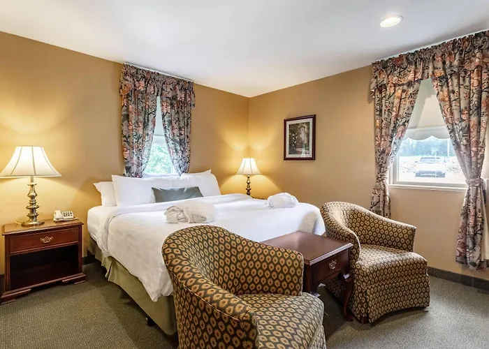 Traditions Hotel & Spa Johnson City - Binghamton, An Ascend Collection Hotel