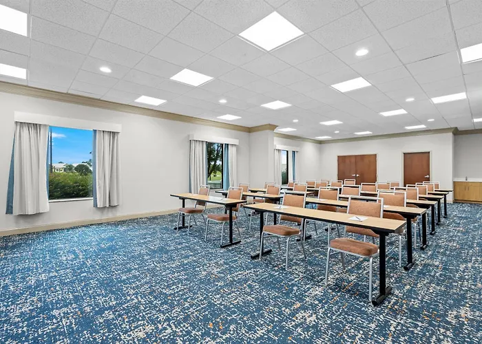Hampton Inn And Suites Swansboro Near Camp Lejeune