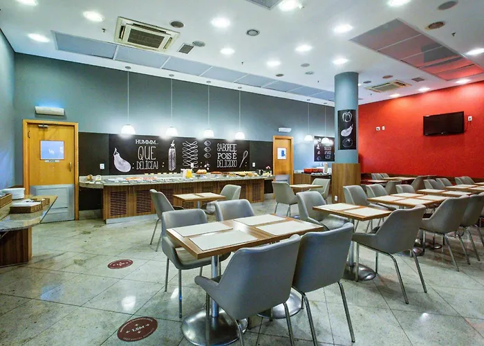 ibis Vitoria Praia de Camburi