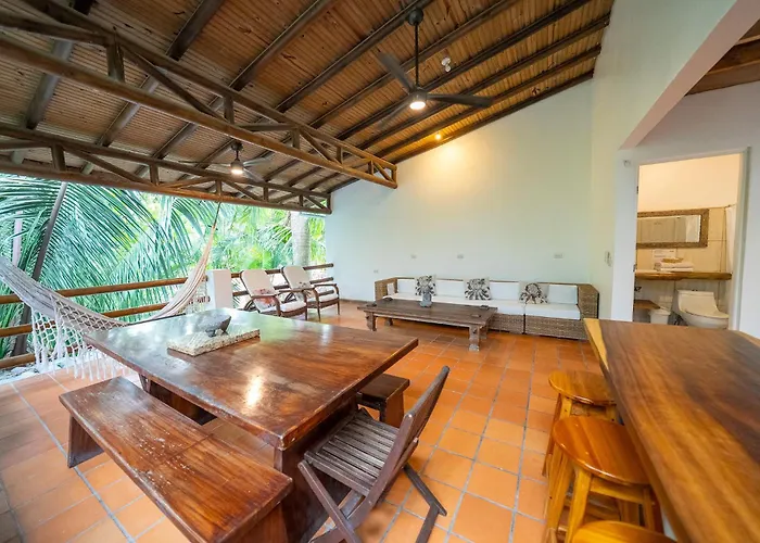 Dreamcatcher Hotel - Live The Dream Of Santa Teresa