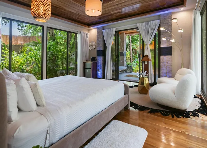 Ocho Artisan Bungalows (Adults Only)