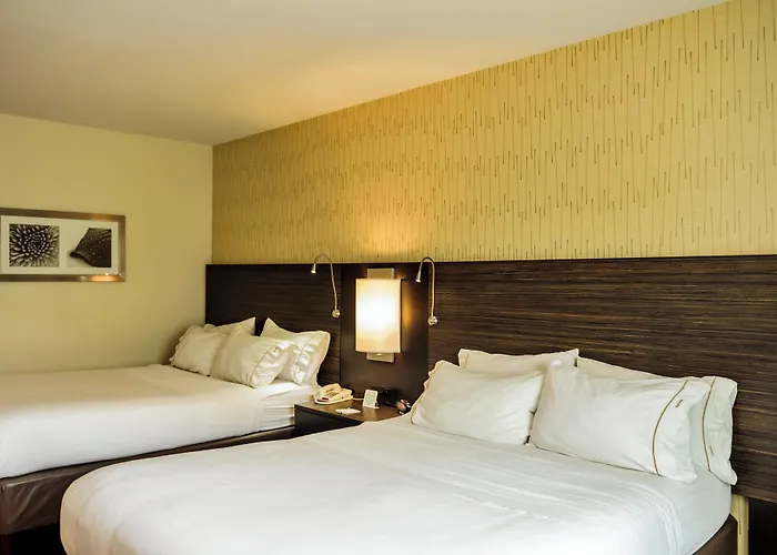 Holiday Inn Express And Suites - Bradford By Ihg