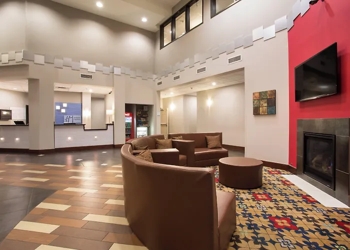 Holiday Inn Express & Suites Denver North - Thornton By Ihg