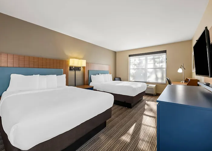 Country Inn & Suites By Radisson, Red Wing, Mn