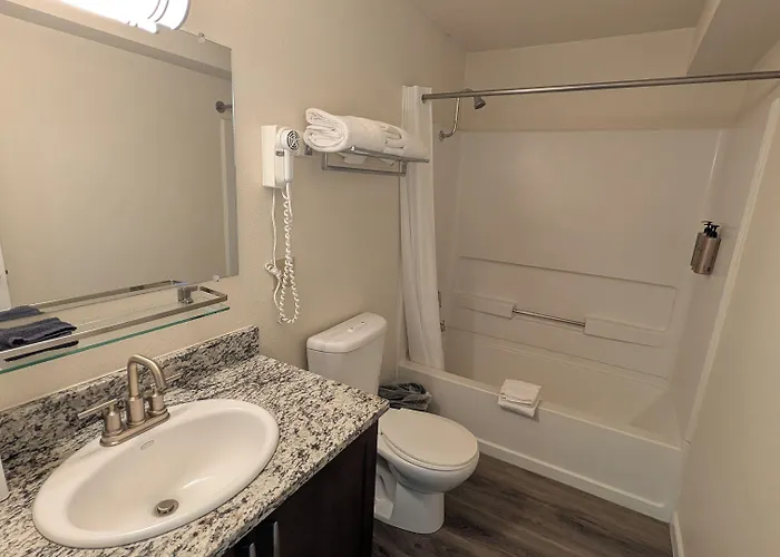 Driftwood Shores Resort