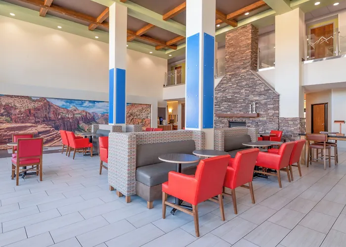 Holiday Inn Express & Suites St George North - Zion