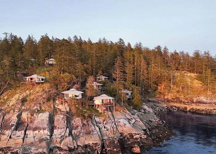 Rockwater Secret Cove Resort