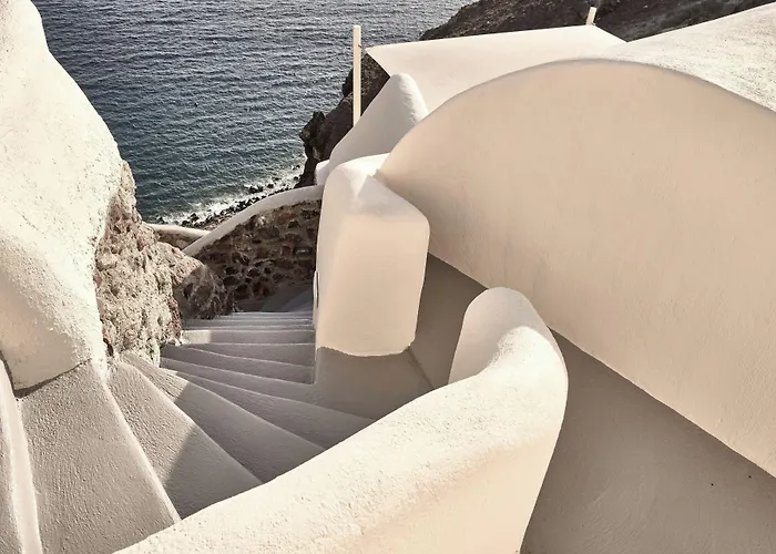 Mystique, A Luxury Collection Hotel, Santorini (Adults Only)