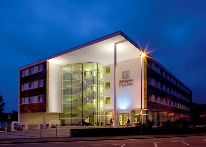 Holiday Inn Express, Chester Racecourse By Ihg