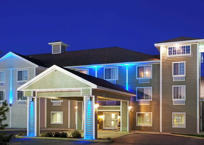Holiday Inn Express & Suites New Buffalo, Mi By Ihg