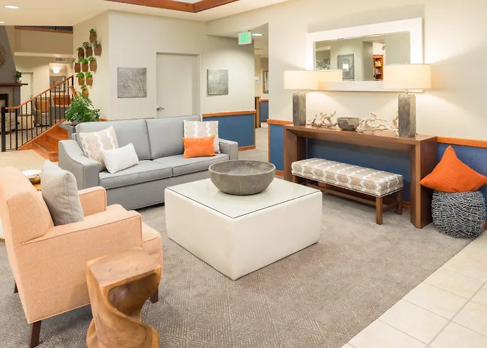 Holiday Inn Express Hotel & Suites Arcata/Eureka-Airport Area By Ihg