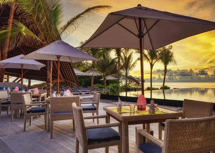 Kuredhivaru Resort And Spa - Maldives