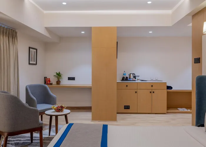 Pravasa Hotel Indore