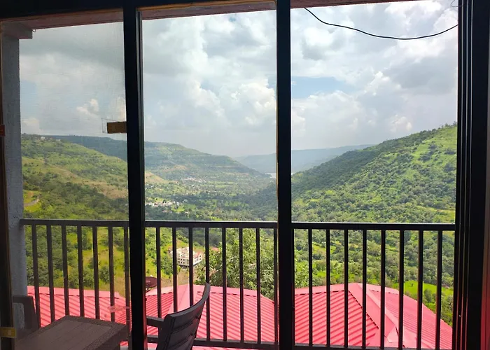 Western Valley Cottages , Panchagani