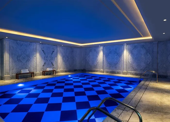 The Plaza Doha, Lxr Hotels & Resorts