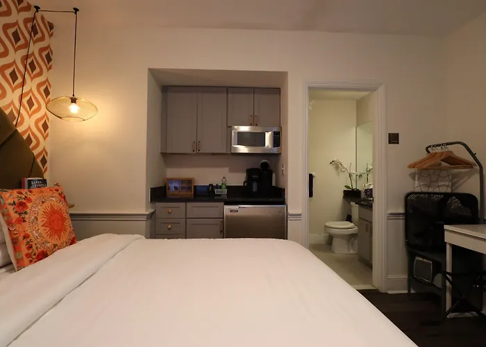 Good Hotels Boston