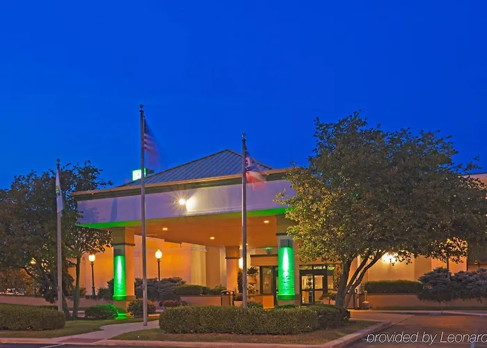 Holiday Inn Perrysburg French Quarter