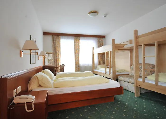 Salzburgerhof Jugend- Und Familienhotel