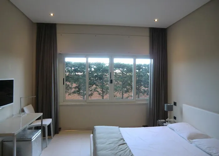 B&Beach Cagliari Guest House