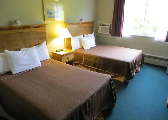 Ocean Marina Hotel