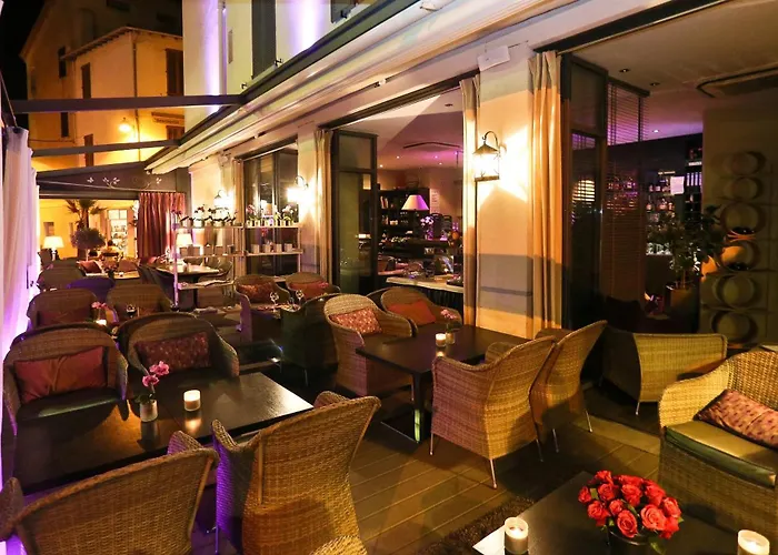 La Place Boutique Hotel
