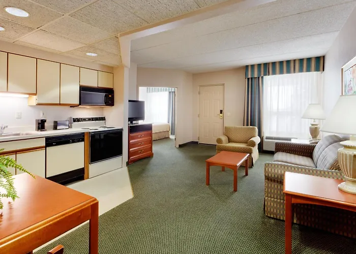 Burrstone Inn, An Ascend Collection Hotel