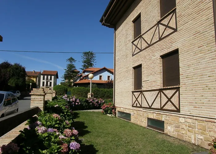 Apartamentos la Marina