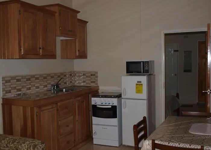 Memories Cottage And Apartments