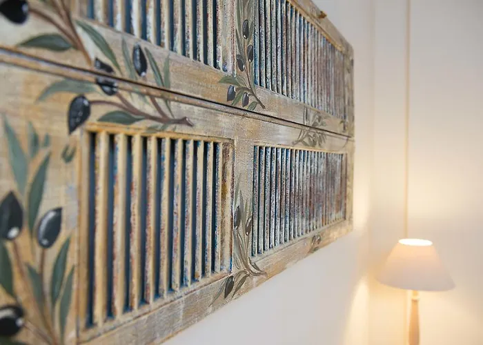 Aerides Boutique Rooms