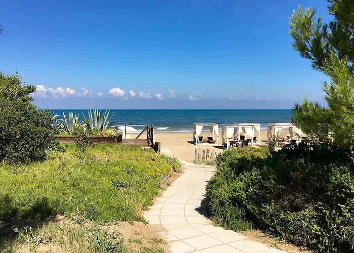 Valtur Baia del Gusmay Beach Resort