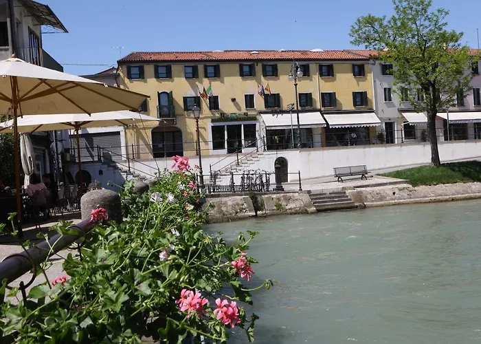 Albergo Alla Campana - 3 Star