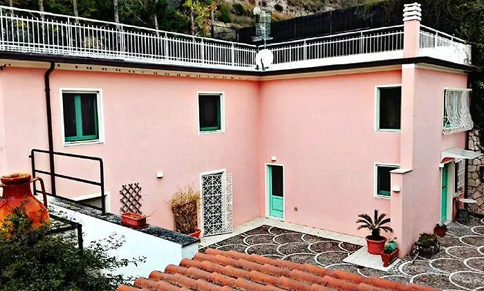 Villa Paola