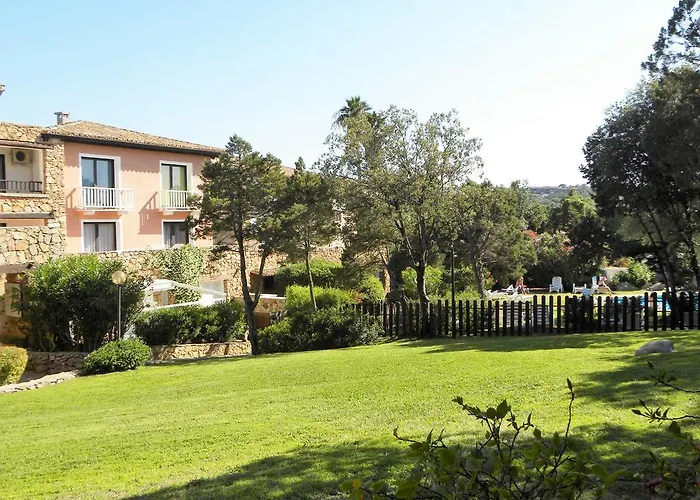 Residence Gardens