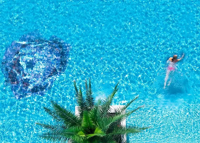 Hotel Montecarlo
