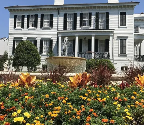 Nottoway Plantation And Resort