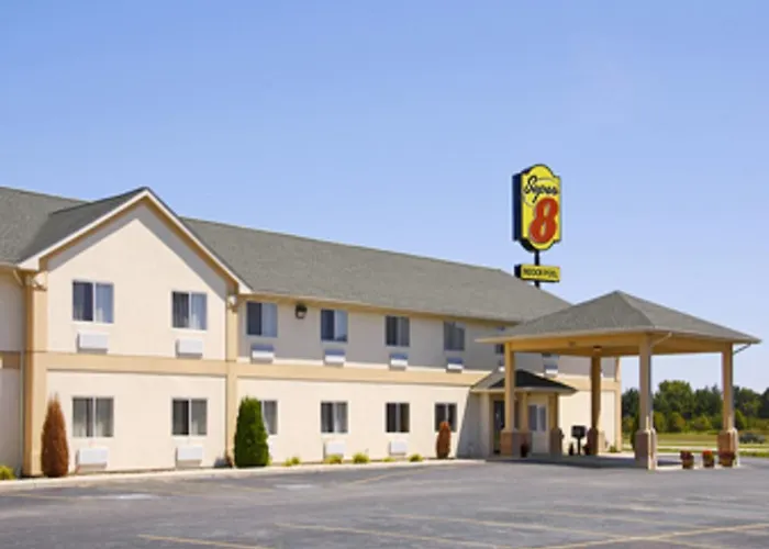 Super 8 By Wyndham Huntington
