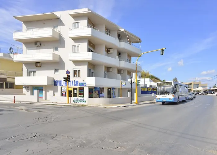 Kalamaki Apartments