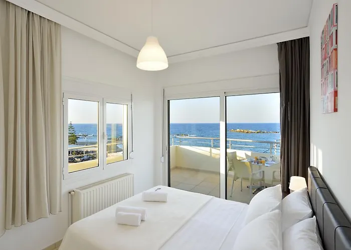 Kalamaki Apartments