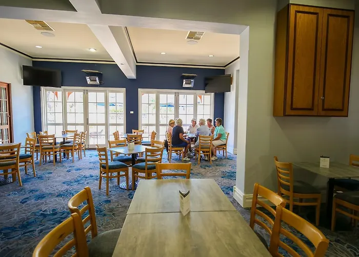 Esplanade Hotel Busselton