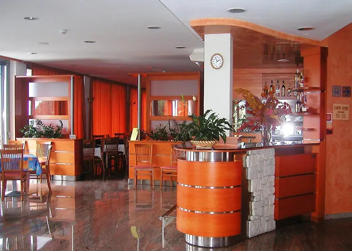 Surf Hotel Pier - Montagnoli Group