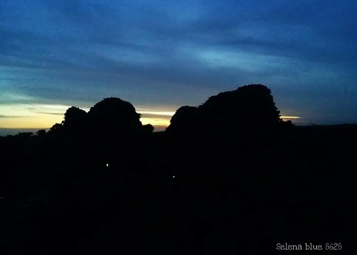 Sunrise Inn
