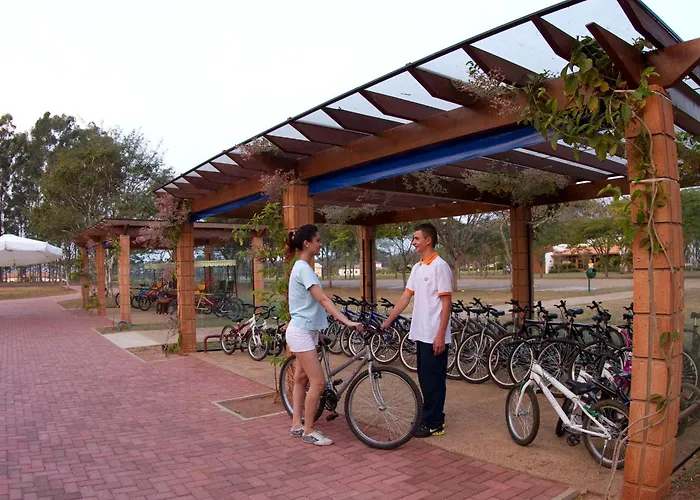Green Village Hotel E Restaurante