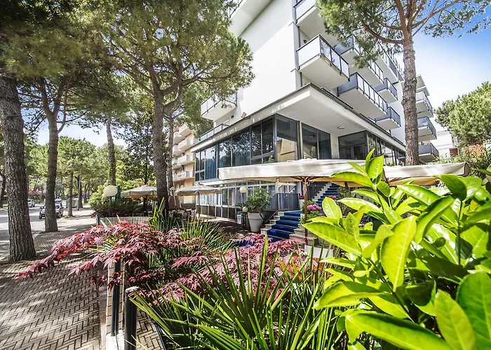 Renzo Hotel