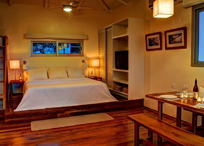Moana Surf Resort