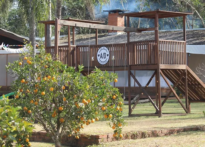 Un Lugar Hotel Cabanas