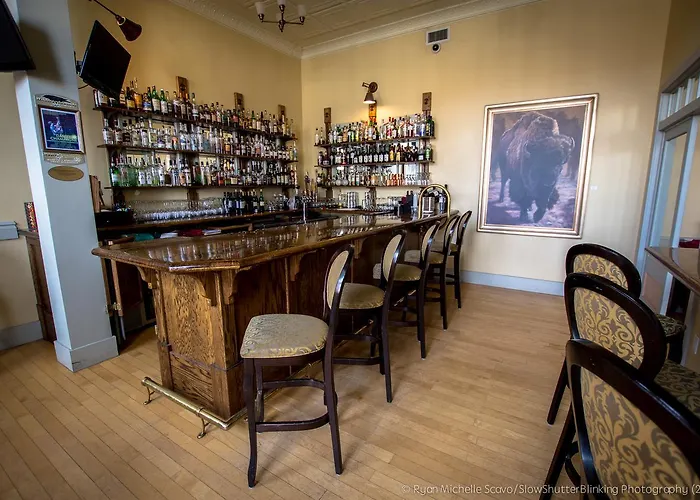Windsor Hotel & Restaurant