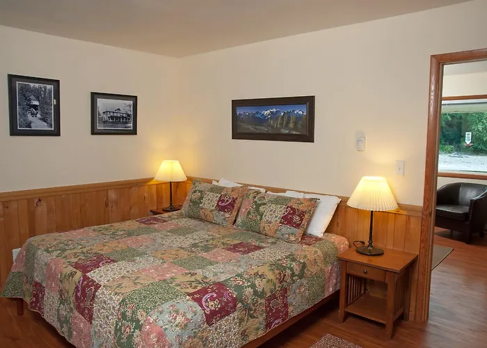 Quillayute River Resort