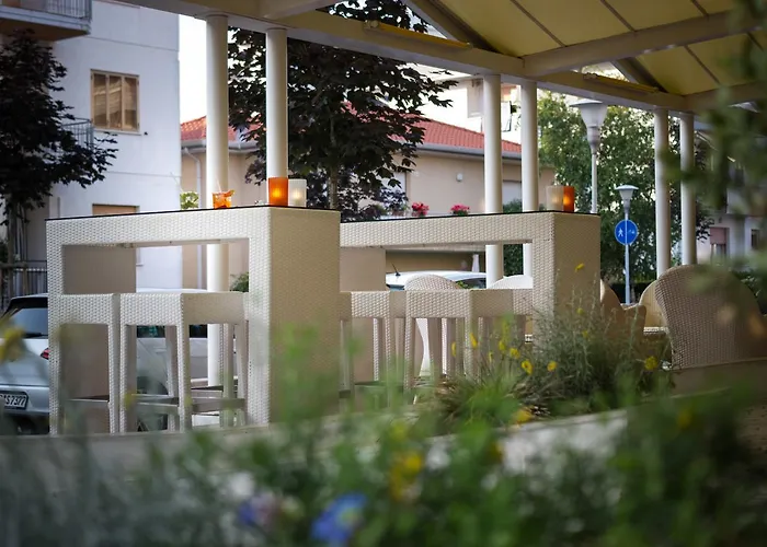 Hotel Aurora